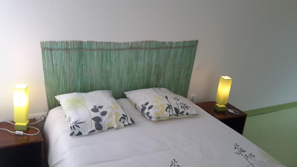 Auberge Du Doulon Lamothe-Montravel Ruang foto